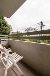 Tranquil Botanical - A Slice of Riverside Paradise