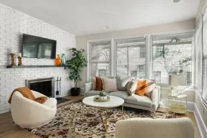 FallsChurch, Tysons Corner, Dulles airport, DC - ميريفيلد