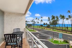 Island Surf 304 - Renovated, Ocean Views, Split AC