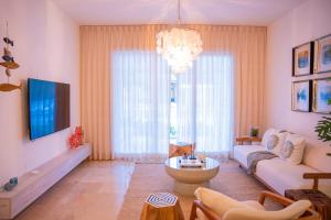 Fortunity Beach Tower-2 BDR with pool view