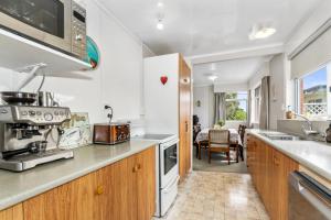 Family Tides - Ruakaka Holiday Home