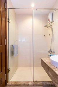 Skyhomes Near Tan Son Nhat Airport-Cherry Le