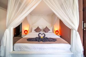 Villa Bewa by Villa Finder