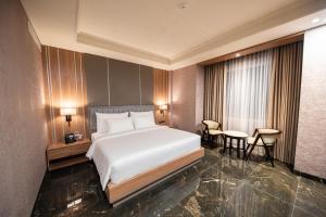 Taman Prakerti Bhuana Hotel