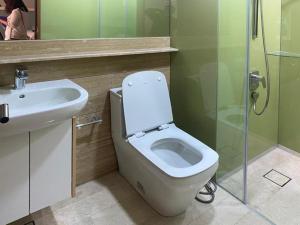 Sky Suites KLCC for Expats