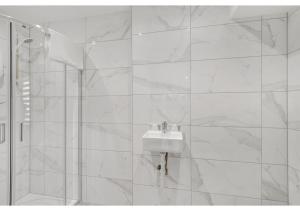 The Wanderlust Studio: Travelers Haven