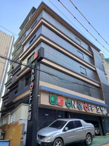 On & Off Hotel Bupyeong