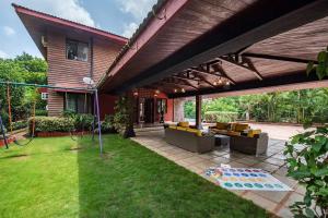 StayVistas Woodstone Villa - 5BHK with Private Pool & Gazebo