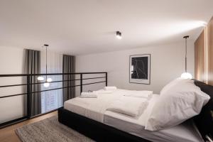 E56 - Grand Boulevard Heritage Residence - Best Location by BQA