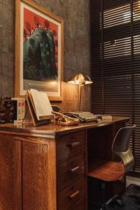 Secret Window Residency