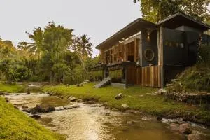 Secret Window Residency - San Pāyang