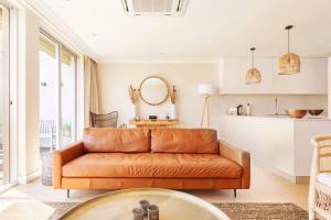 Dolphin Beach cabana Luxe beach cabana voor 4 personen direct aan het strand