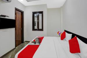 Hotel O R Square NARSINGI