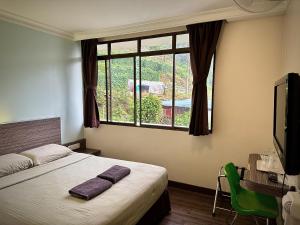 Parkland Hotel