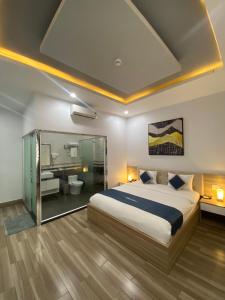 Phòng Tiêu Chuẩn Giường Đôi Lớn Cho 2 Người (Standard Double Queen Room)
