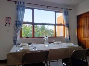 Uzuri Coastal Apartment - Kikambala