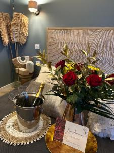 Mas Hinaiti - Suite romantique avec Spa et écran géant de cinéma