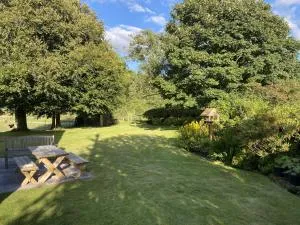 Houghton Park Holiday Cottage - Saughtree