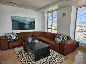 Hibernian Towers 1203