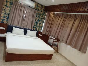 Hotel Suvarnam Residency