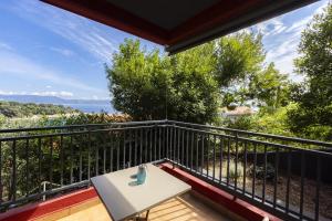 Red House Apartments Sv. Marina with Sea View