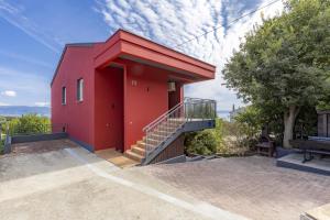 Red House Apartments Sv. Marina with Sea View