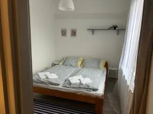 Deseda Kabin - Mernye