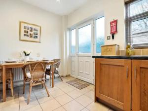 Pass the Keys 55 Heworth Village Wonderfully Cosy Family Home in York