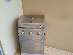 Point Village Accommodation - Estoril 26