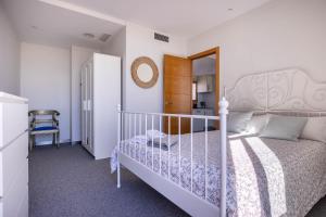 Casa Xanadu Carmona - Stylish villa with rooftop terrace and stunning views of Parador