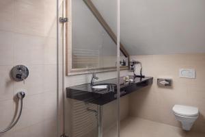 Standard Room - Attic or Ground Floor room in Kosher Hotel King David Prague