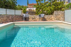 House SEA VIEW with pool on Krk island, beatiful beach