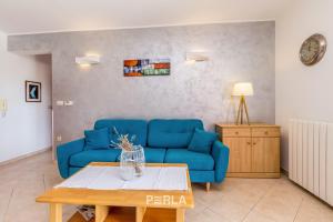 House SEA VIEW with pool on Krk island, beatiful beach