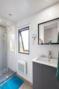 Campings Camping Le Coin Charmant : photos des chambres