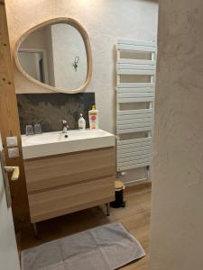 Maison La Devinière - sauna et spa compris accessibles toute lannée