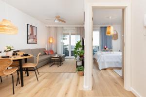 Apartament w Stylu Rustykalnym Jastrzębia Góra by Noclegi Renters