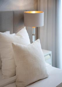 Central 2-Bedroom Apartment in Puerto Banús, Marbella