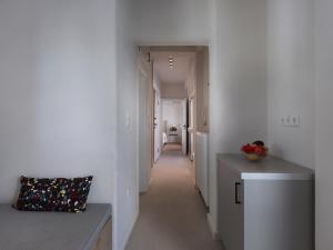 KOLONAKI COZY PENTHOUSE