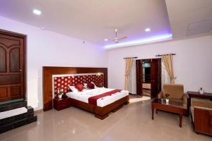 Empire Residency