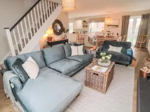 Driftwood Sands - 滨海牛顿