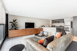 JVM 429, in Polanco by Blueground