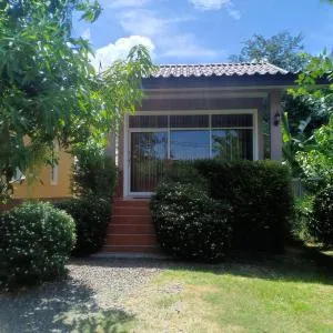 Minton Resort มิลตั้น รีสอร์ท - Ban Tha Sae