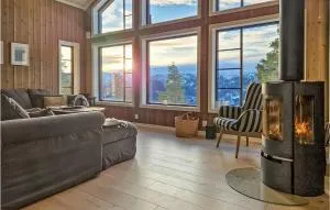 3 Bedroom Awesome Home In Tuddal - Tuddal