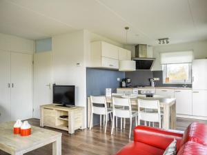 Holiday Home Bungalowpark It Wiid by Interhome