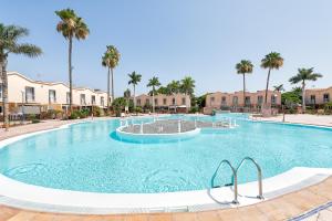 Bungalow Green Oasis Club