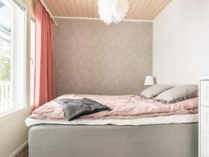 Holiday Home Pihlajaranta by Interhome