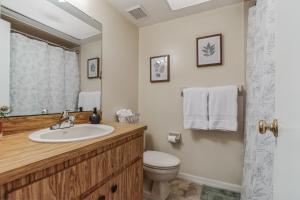 Charming Cottage Escape home