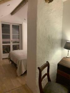 1800 tals Sjötorp med egen strand och brygga