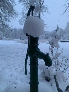 1800 tals Sjötorp med egen strand och brygga