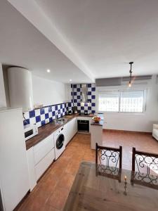 La casa de la avenida - 3hvězdičkové hotely ve městě Cenes de la Vega